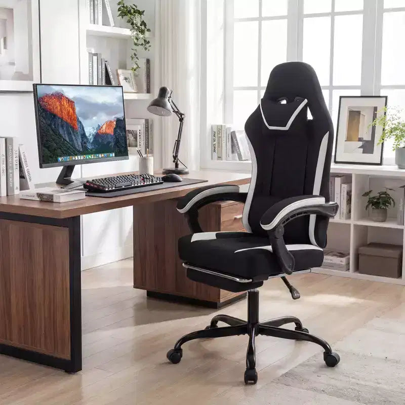 Chaise gaming Costway avec appui-tête, soutien lombaire, accoudoirs à articulation, dossier inclinable