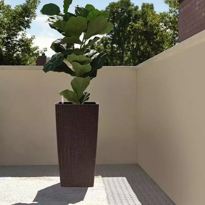 Jardinière auto-irrigante de 76 cm de haut, marron, pour l'extérieur et l'intérieur, grand pot de fleurs en faux rotin avec indicateur de niveau d'eau et seau intérieur