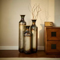 NAYSAYE Lot de 3 vases de sol en métal en forme de goutte, vases décoratifs modernes émaillés pour une décoration intérieure élégante, or et blanc, 21.25*7.8*30.9