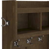 Meuble d'entrée Woodland et petit banc à chaussures avec étagères par Bush Furniture