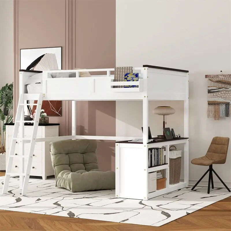 Lit mezzanine taille Queen avec bureau intégré et boîte de rangement, cadre de lit mezzanine en bois avec étagère ouverte et station de charge USB