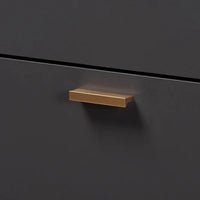 Commode Kelson moderne à 5 tiroirs en bois fini gris foncé et doré
