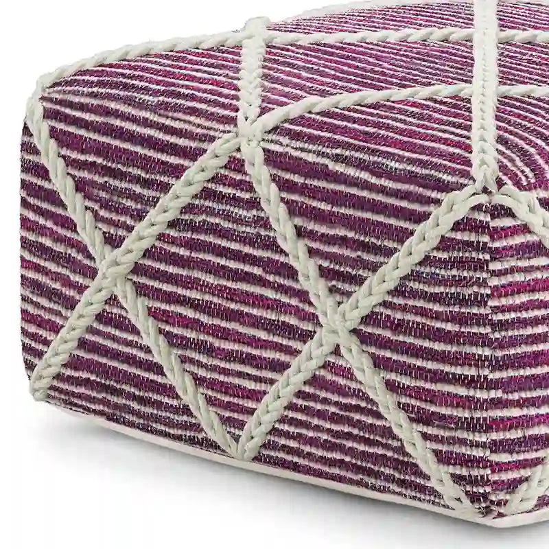 WYNDENHALL Pouf carré Woodley