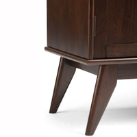 Buffet et casier à vin mid-century moderne en bois dur massif WYNDENHALL Tierney de 54 po de large - 54 L x 17 P x 36 H