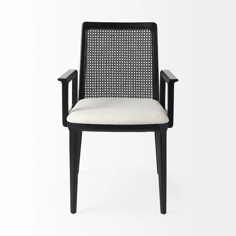 Chaise de salle à manger Clara à assise en tissu crème, dossier cannage et structure en bois massif brun clair