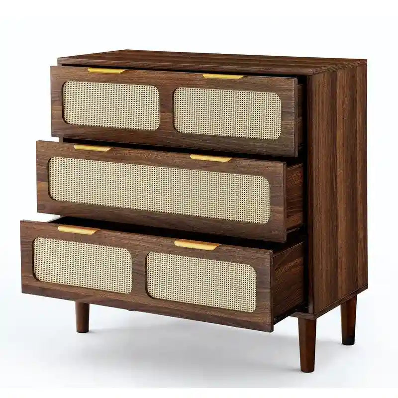 Commode Grondin style bohème mid-century, 3 tiroirs en rotin, structure en MDF et pieds en bois massif