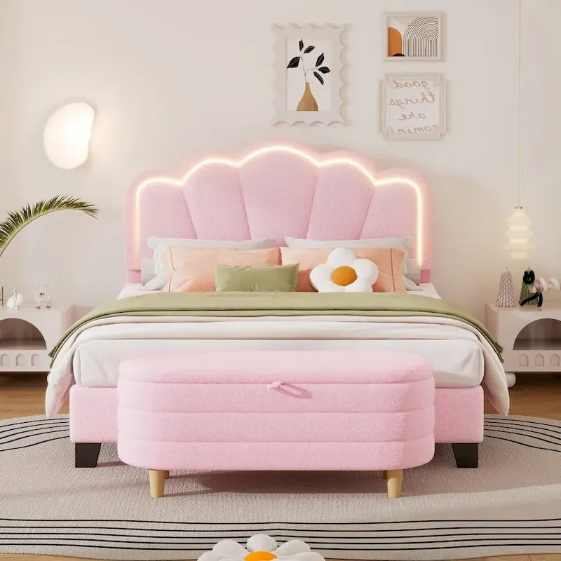 Ensembles de chambre à coucher 2 pièces Grand lit plateforme LED tapissé en forme de fleur avec pouf de rangement - Tissu Sherpa