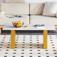 Table basse et table à manger moderne minimaliste en verre trempé avec plateau à autocollant, associée à un MDF doré décoratif