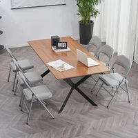 Chaises pliantes élégantes en fer et PVC pour conventions et expositions Blanches